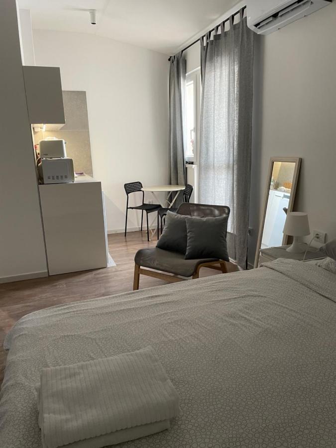 Slavija Square Apartman *